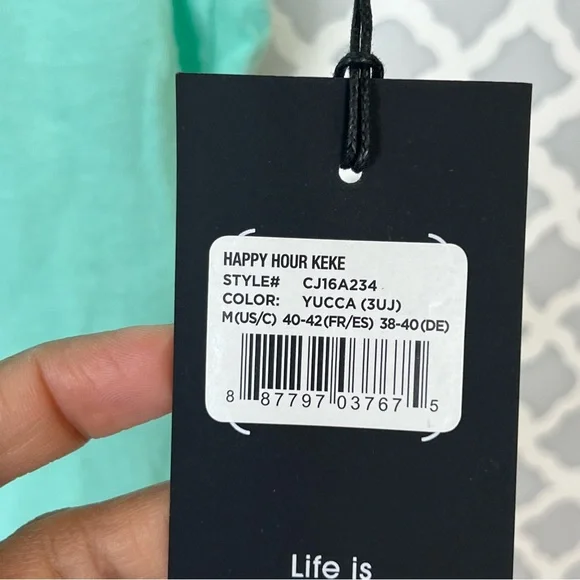 NWT Wildfox Happy Hour Keke Distressed Tee in Yucca - Picture 6 of 8